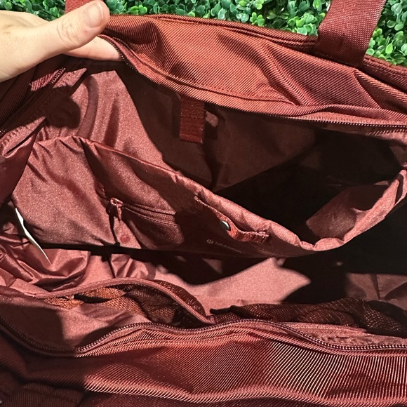 Lululemon Athletica Brown Travel Bag 25L NEW SOLDOUT COLOR - Picture 5 of 9
